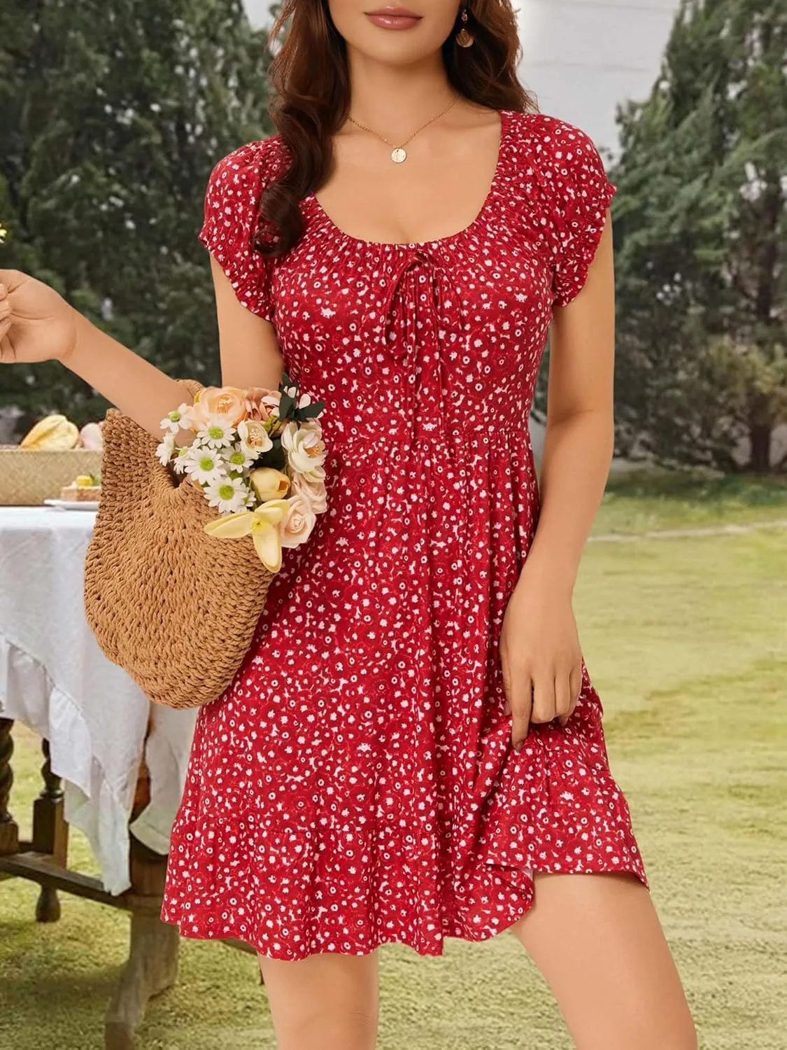 HUHOT Teen Petite Women Floral Short Summer Mini Dresses with Pockets Cute Milkmaid Sundress