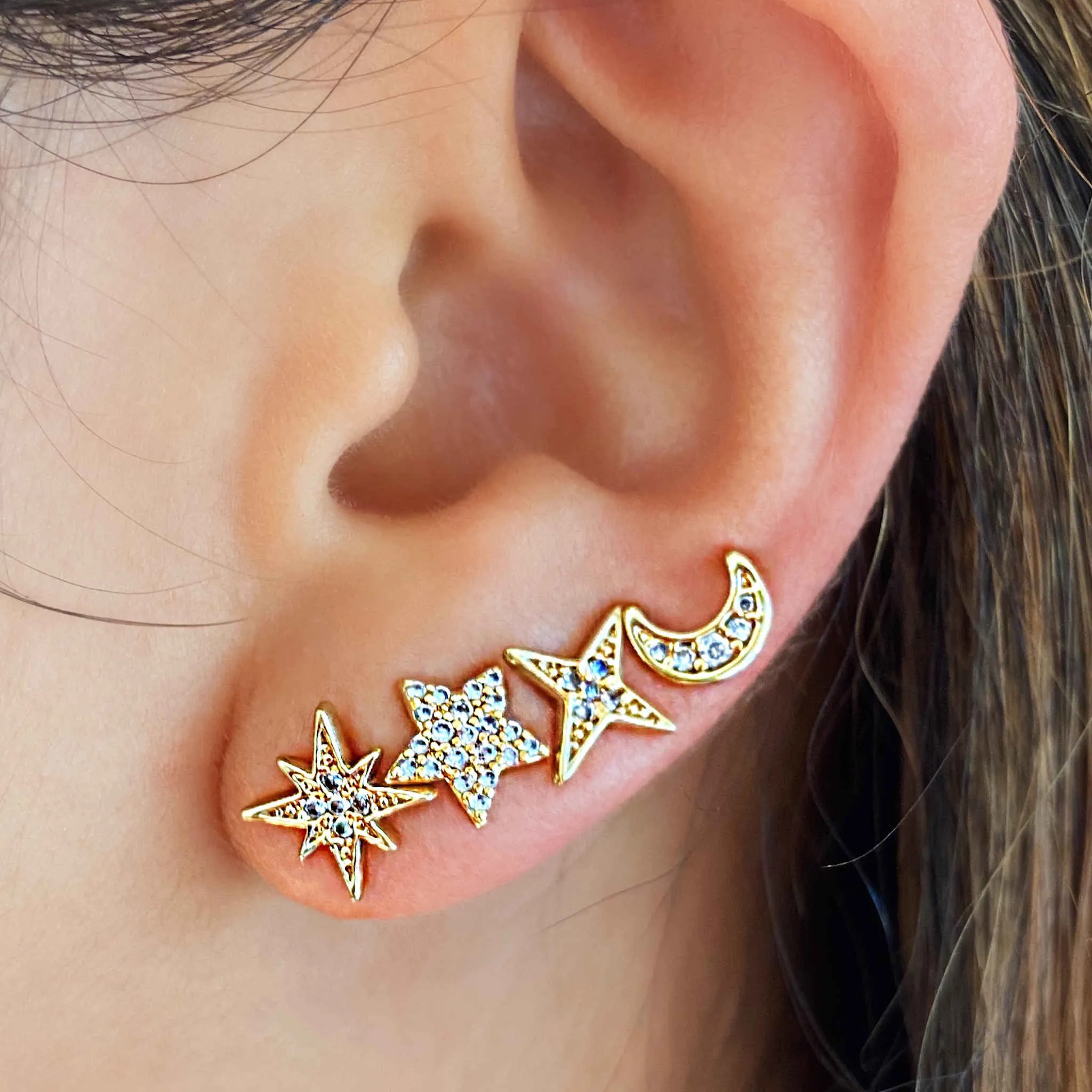 NORTH STAR MISMATCHED STUDS