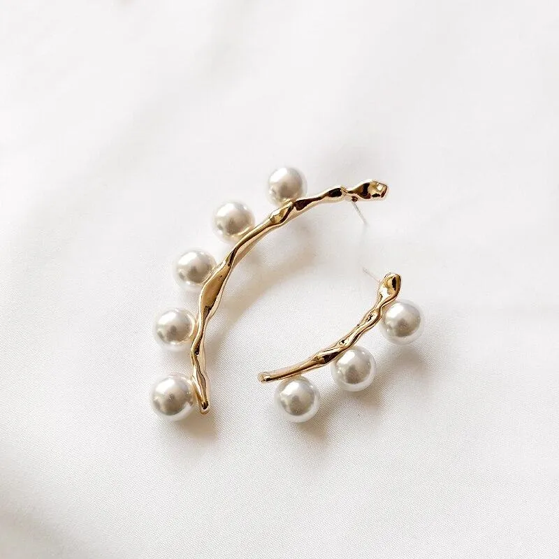 Pearl Mismatched Earrings