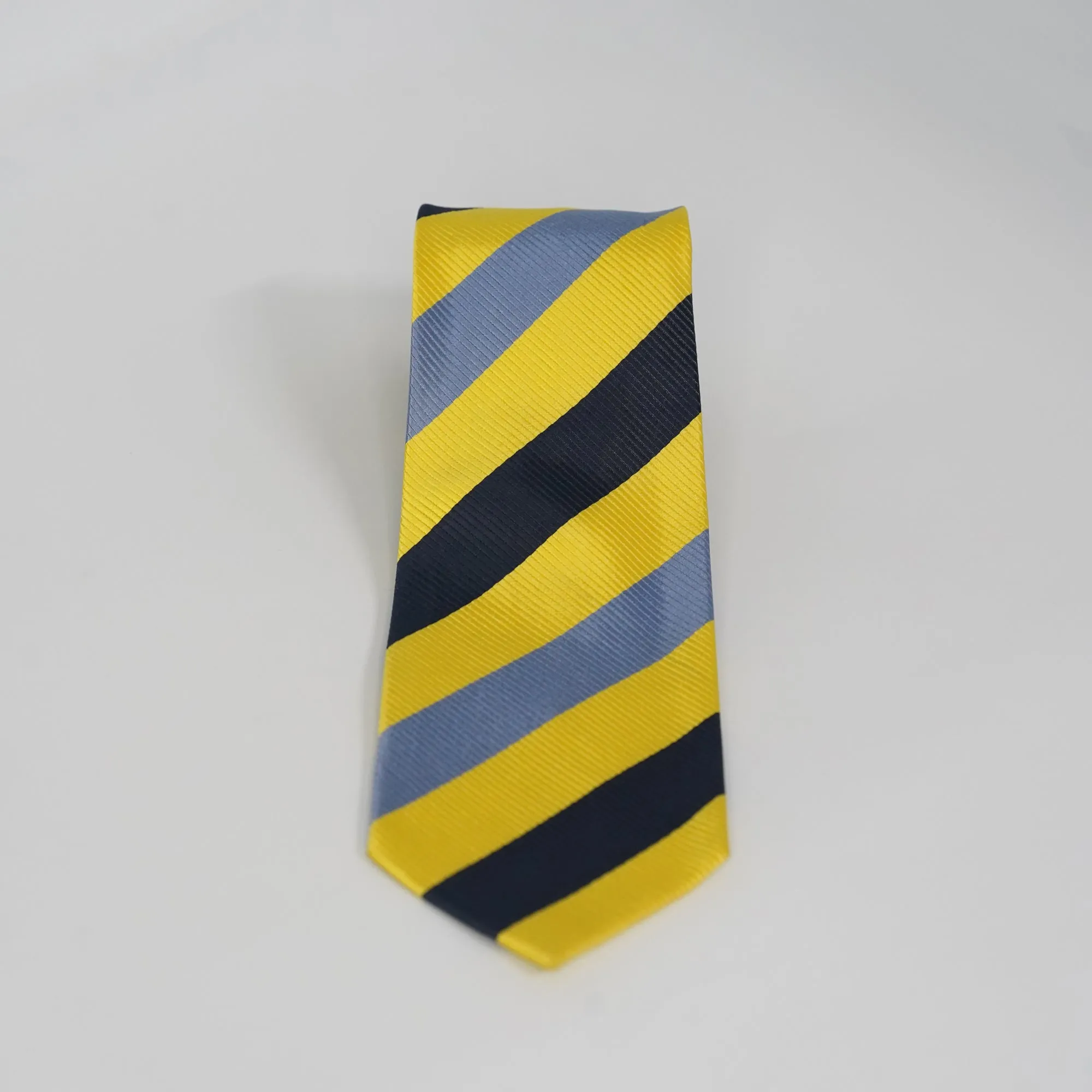 THE YELLOW STRIPED TIE